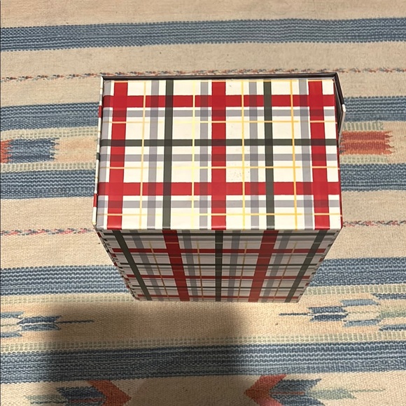 Plaid Storage Box - Picture 5 of 10